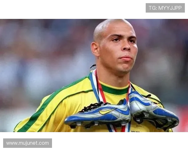 回望1998年世界杯经典手球瞬间与命运转折之战法兰西风云激荡